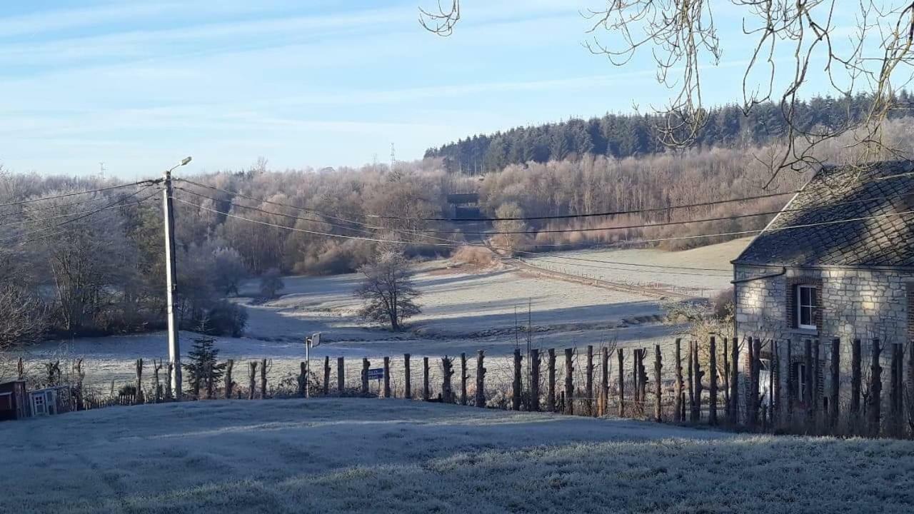 L'Ile D'Amelie Villa Ciney Buitenkant foto
